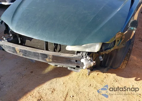 2000 Toyota Corolla Ve из США, поврежденный, VIN 2T1BR12E7YC361109